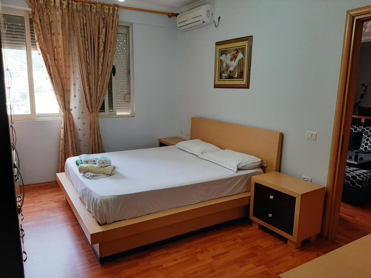 Apartmán Apartament Egzoni City Center Berat Exteriér fotografie