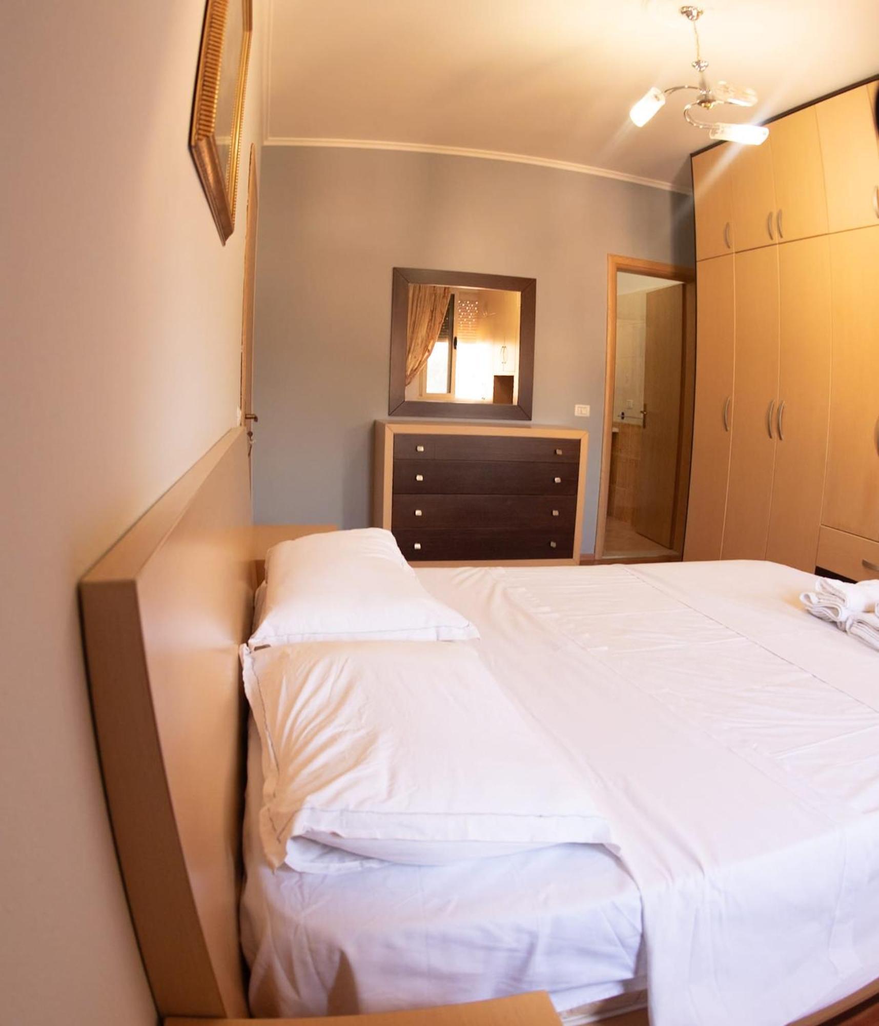 Apartmán Apartament Egzoni City Center Berat Exteriér fotografie